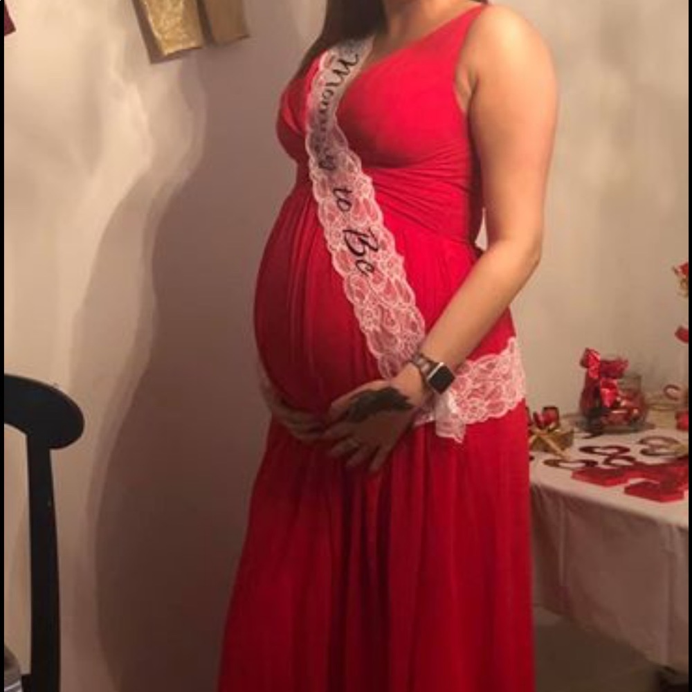 Red maternity dress